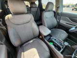 Used 2019 Hyundai Santa Fe SEL w/ Cargo Package image 2