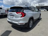 Used 2022 GMC Terrain SLT w/ Tech Package image 3