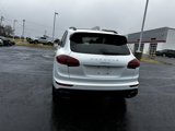 Used 2016 Porsche Cayenne image 4
