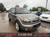 Used 2011 Kia Soul ! image 2