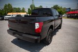 Used 2018 Nissan Titan SV w/ SV Convenience Package image 3