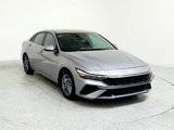 Used 2024 Hyundai Elantra SEL image 3