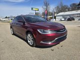 Used 2015 Chrysler 200 Limited image 3