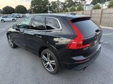 Used 2018 Volvo XC60 T5 Momentum w/ Vision Package image 5