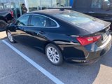 Used 2018 Chevrolet Malibu LT image 3