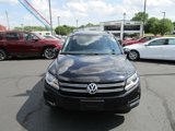 Used 2017 Volkswagen Tiguan Limited w/ Premium Package image 2