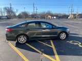 Used 2016 Ford Fusion SE image 6