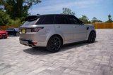 Used 2020 Land Rover Range Rover Sport HSE Dynamic image 2