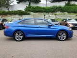 Used 2024 Volkswagen Jetta SE image 2