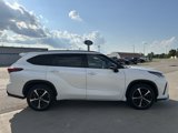 Used 2021 Toyota Highlander XSE image 6