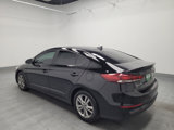 Used 2017 Hyundai Elantra SE image 3