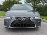 Used 2019 Lexus ES 300h Ultra Luxury image 2