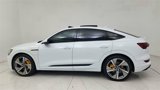 Used 2022 Audi e-tron Prestige image 4