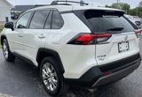 Used 2019 Toyota RAV4 Limited image 6