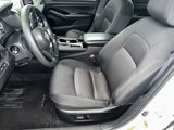 Used 2023 Nissan Altima 2.5 SV image 2