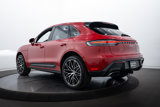 Used 2025 Porsche Macan image 3
