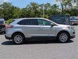 Used 2023 Ford Edge SEL image 4