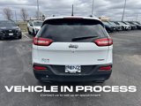Used 2016 Jeep Cherokee Latitude w/ Cold Weather Group image 4