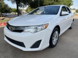 Used 2014 Toyota Camry LE image 3