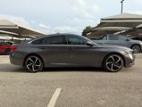 Used 2018 Honda Accord Sport image 2