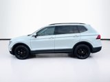 Used 2020 Volkswagen Tiguan SE image 4