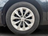 Used 2016 Toyota Camry LE image 3