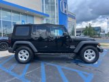 Used 2013 Jeep Wrangler Unlimited Sport image 4
