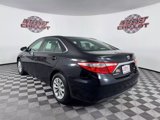 Used 2015 Toyota Camry LE image 5