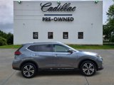 Used 2018 Nissan Rogue SL image 2