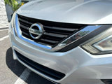 Used 2016 Nissan Altima 2.5 S w/ Power Driver Seat Package image 5