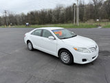 Used 2011 Toyota Camry LE image 4