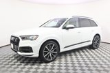 Used 2023 Audi Q7 3.0T Prestige image 2
