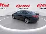 Used 2016 Toyota Camry SE image 6