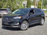 Used 2023 Ford Edge SEL image 2