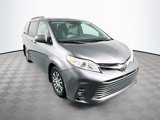 Used 2020 Toyota Sienna XLE image 3