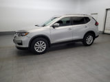 Used 2018 Nissan Rogue SV w/ Premium Package image 2