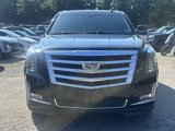 Used 2016 Cadillac Escalade Luxury image 2