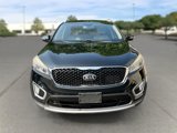 Used 2017 Kia Sorento EX image 2