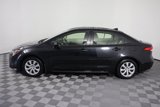 Used 2022 Toyota Corolla LE image 5