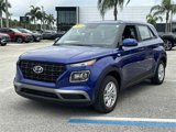 Certified 2022 Hyundai Venue SE w/ Cargo Package image 2
