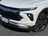 Used 2025 Chevrolet TrailBlazer LT w/ Convenience Package image 3