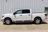 Used 2019 Nissan Titan SV w/ SV Convenience Package image 2