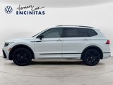 Certified 2022 Volkswagen Tiguan SE R-Line image 2
