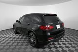 Used 2021 Mercedes-Benz GLC 300 image 4