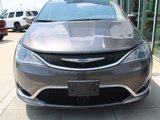 Used 2017 Chrysler Pacifica Touring-L Plus w/ Advanced Safetytec Group image 2