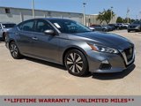 Used 2022 Nissan Altima 2.5 SV image 2