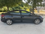 Used 2019 Hyundai Elantra SEL image 2