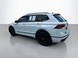 Used 2022 Volkswagen Tiguan SE R-Line image 5
