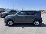Used 2022 Kia Soul LX w/ Technology Package image 4