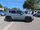 Used 2018 Jeep Renegade Altitude w/ UConnect 8.4 Nav Group image 3